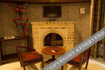 v resorts vrindavan gopala bhedaghat