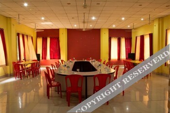 v resorts vrindavan gopala bhedaghat