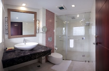 sterling gangtok orange village resort