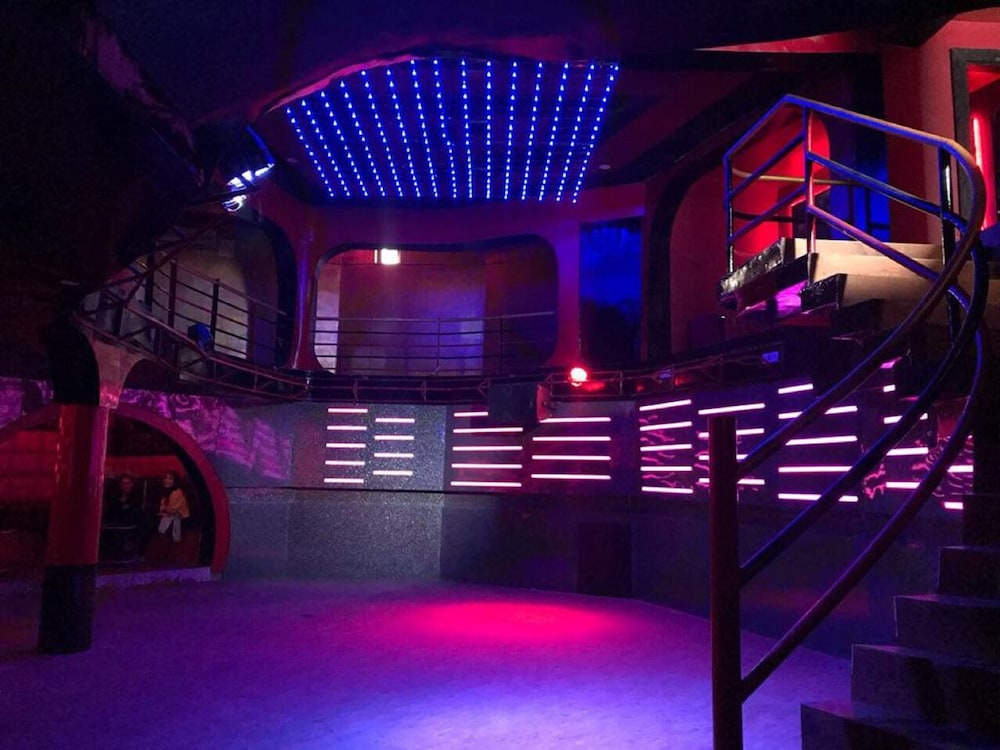 sterling gangtok orange village resort