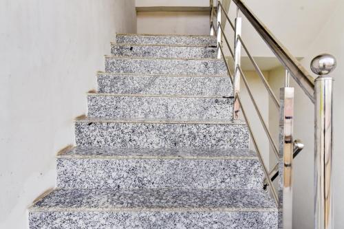 hotel o paradise inn