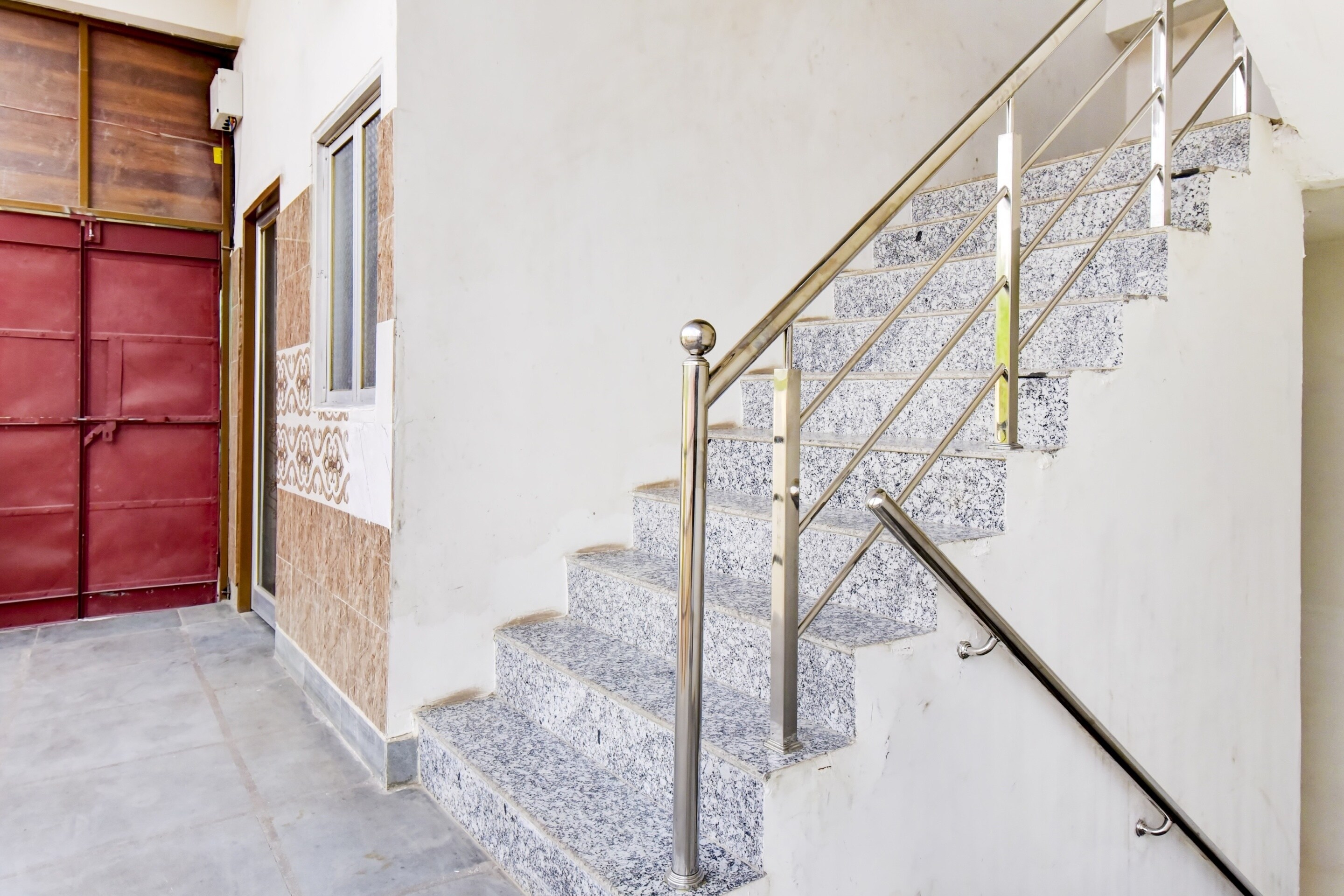 hotel o paradise inn