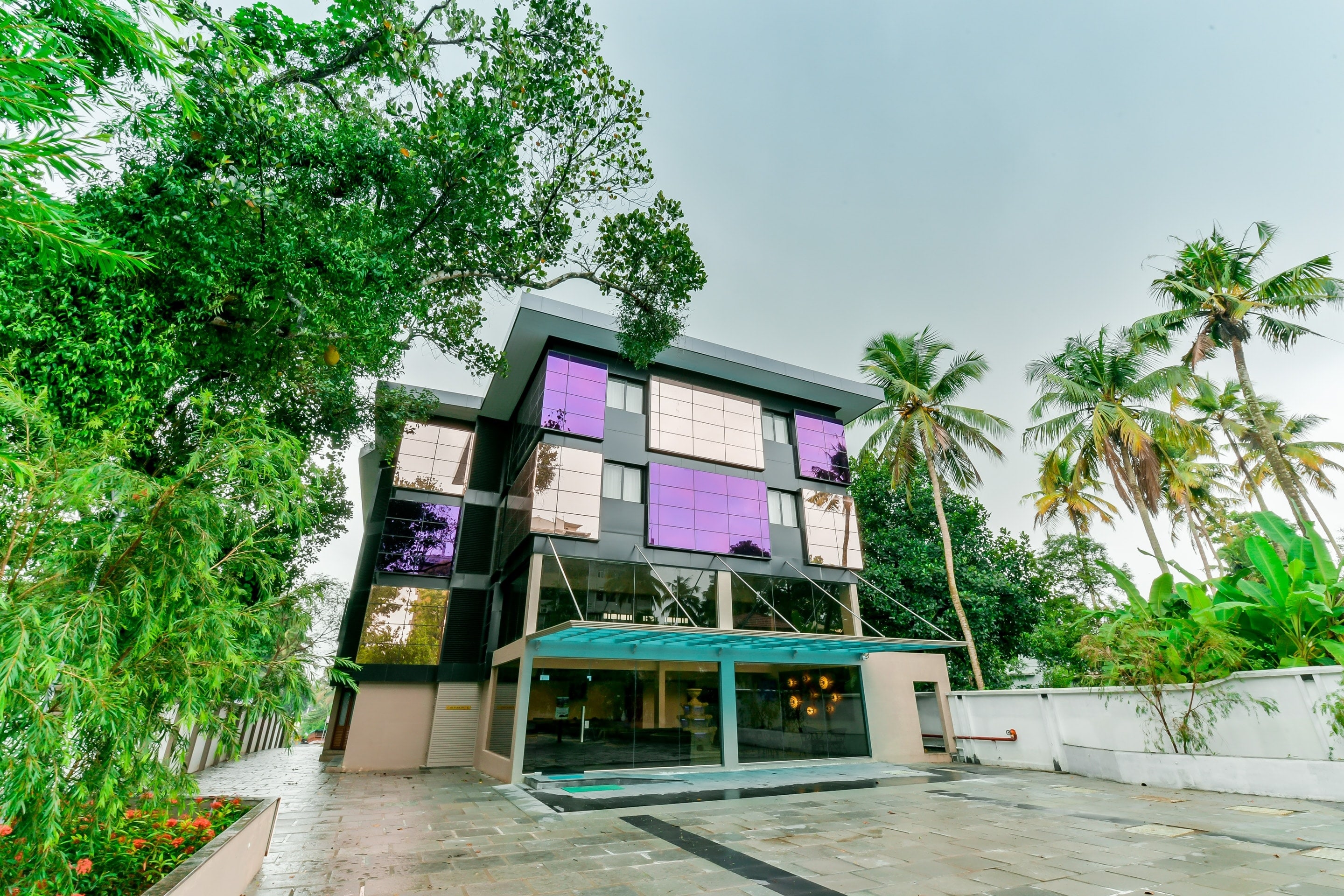 super townhouse edassery blue bells