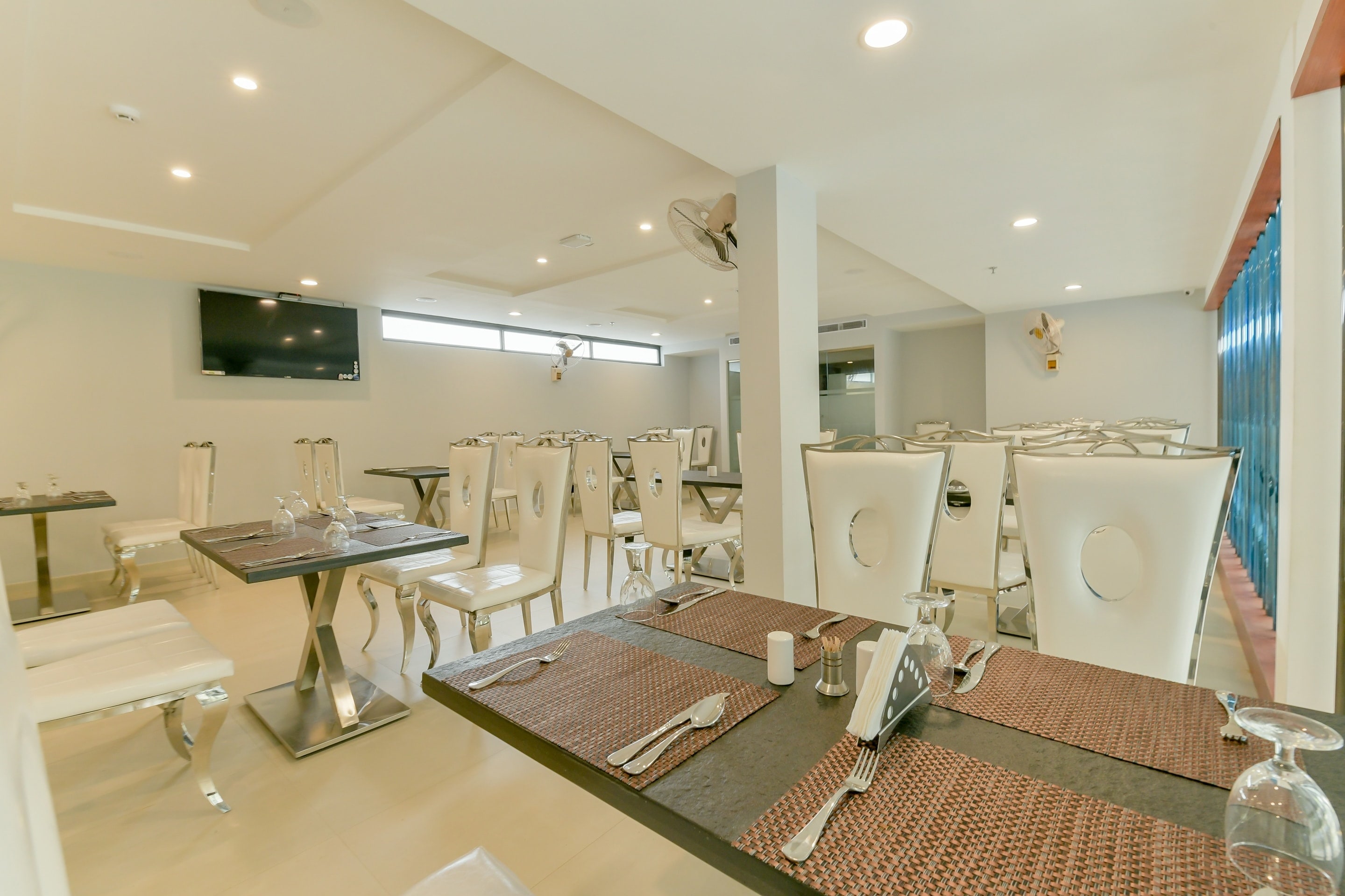 super townhouse edassery blue bells