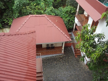 Seasons Thekkady,01, Munnar-Kumily Hwy, Thekkady, Kumily, Attappallam, Kerala 685509,4 star