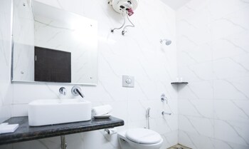 treebo tigers pug marks