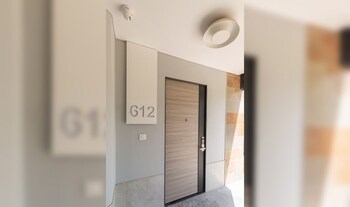 neonz resort and club