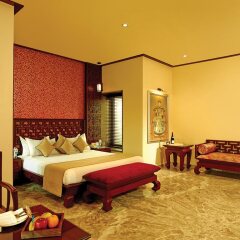 neonz resort and club