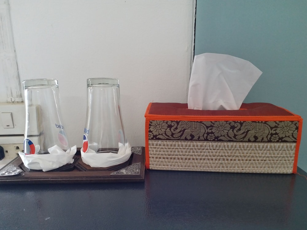 chang hostel suvarnabhumi