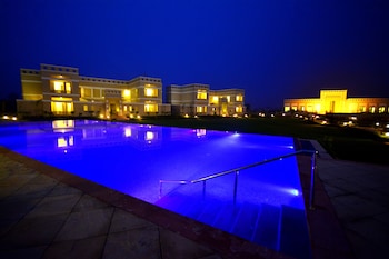 treehouse achrol niwas