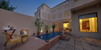 treehouse achrol niwas