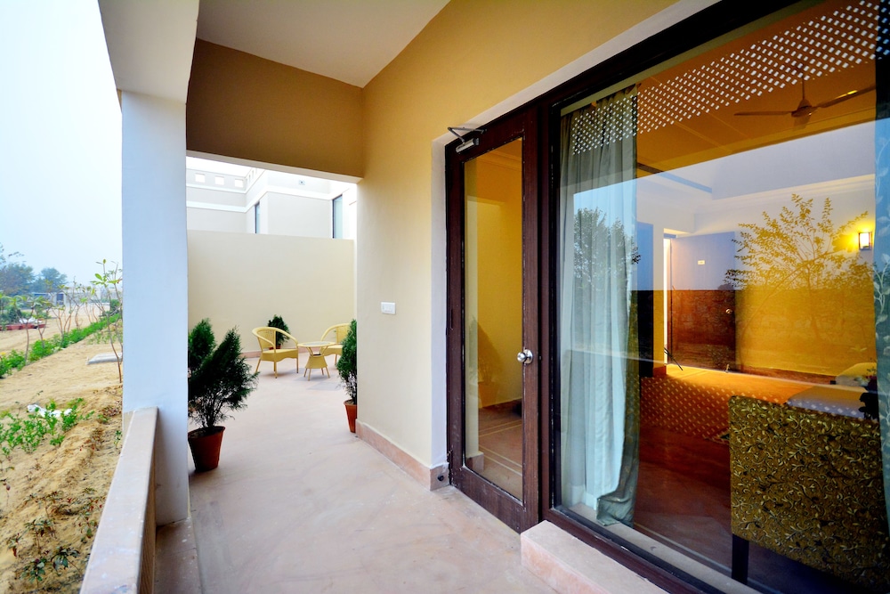 treehouse achrol niwas