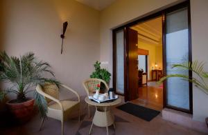 treehouse achrol niwas