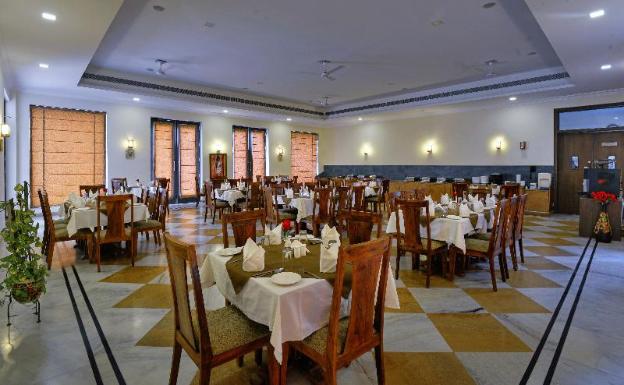 treehouse achrol niwas