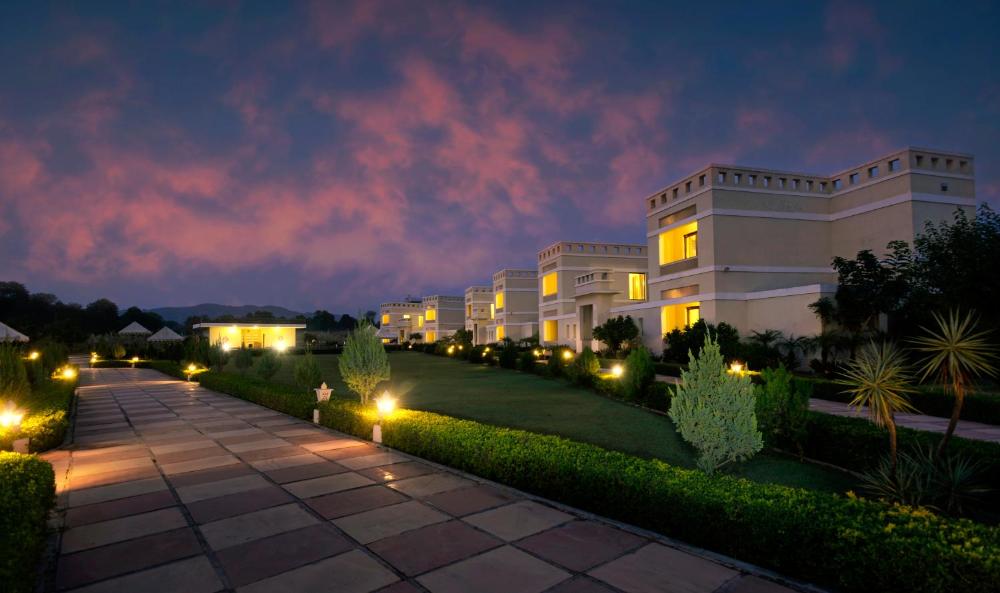 treehouse achrol niwas