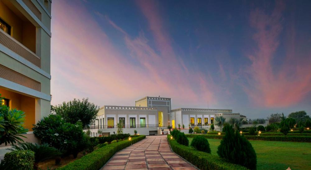 treehouse achrol niwas