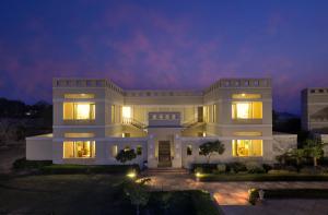 treehouse achrol niwas