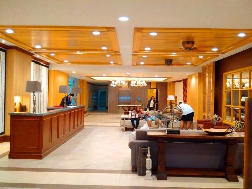 cedar peak condominium by tripsters hub