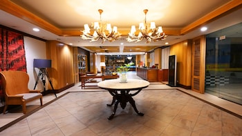 cedar peak condominium by tripsters hub