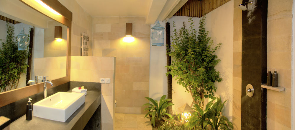 tir na nog beachfront resort