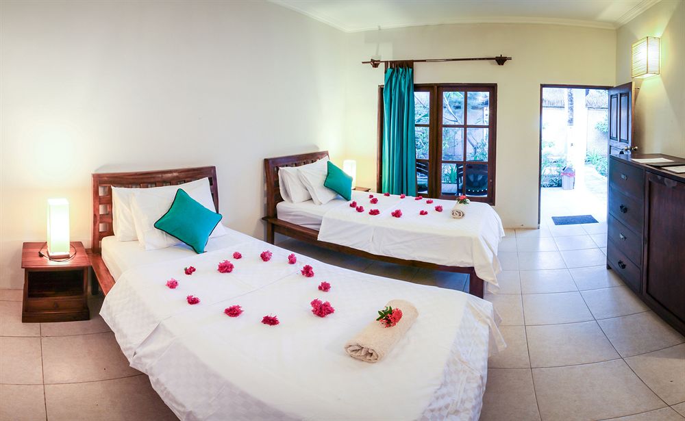 tir na nog beachfront resort