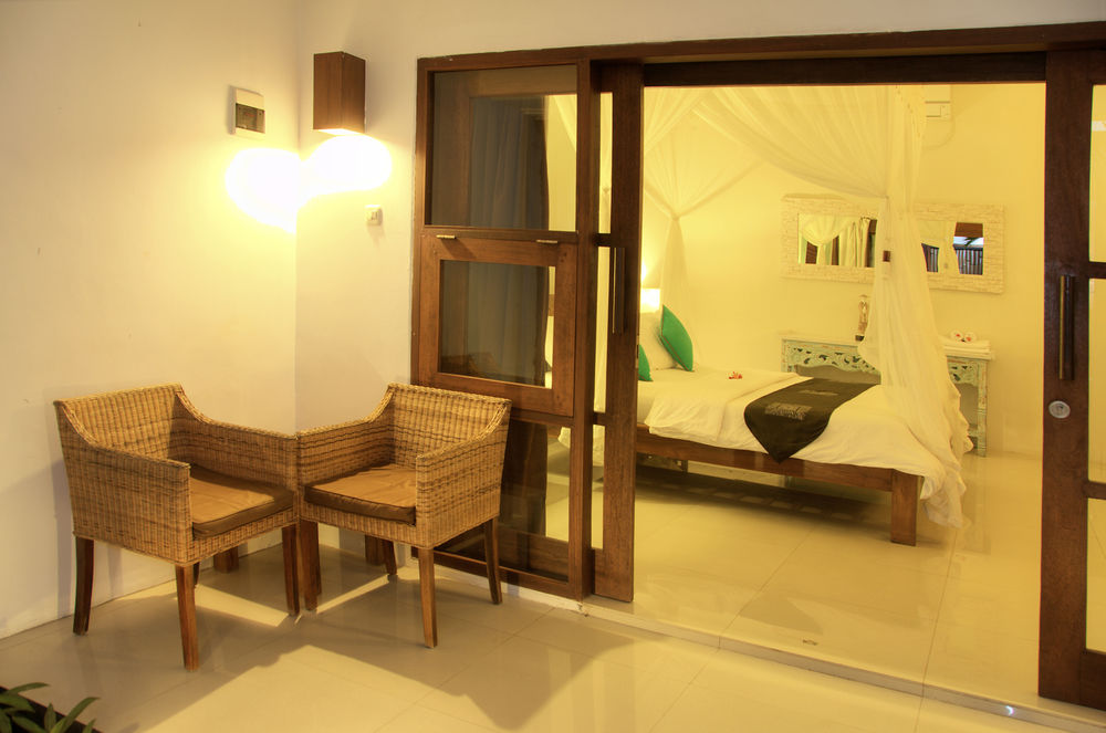 tir na nog beachfront resort