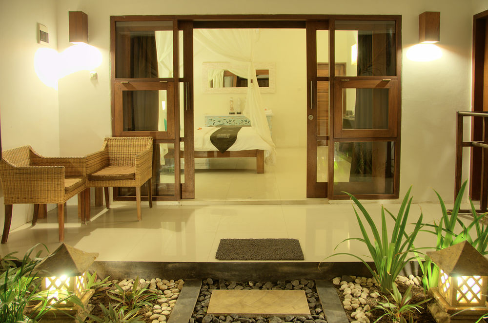 tir na nog beachfront resort