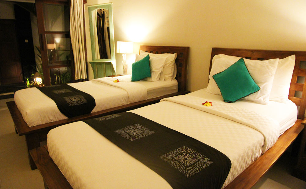 tir na nog beachfront resort