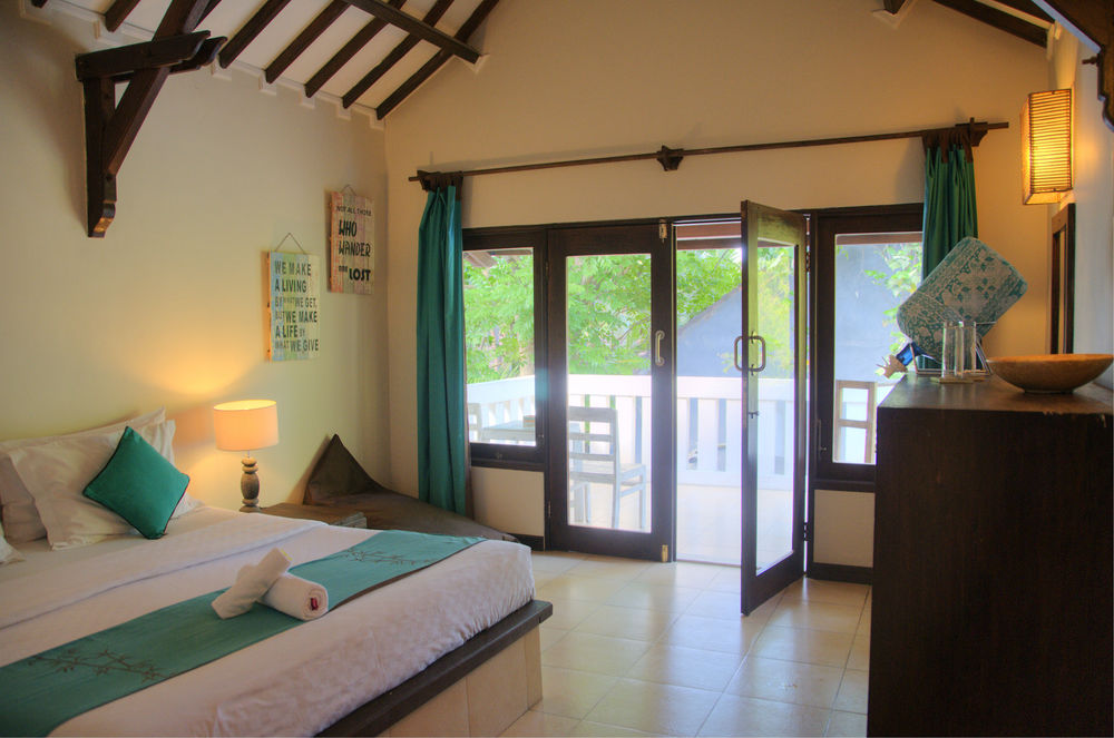 tir na nog beachfront resort