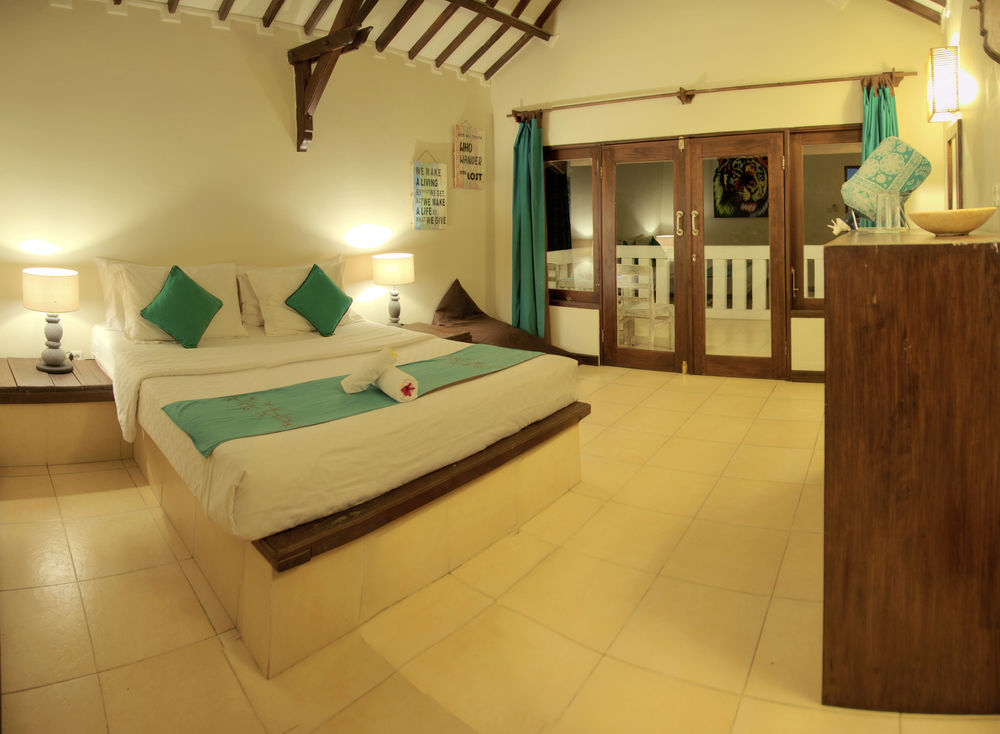 tir na nog beachfront resort