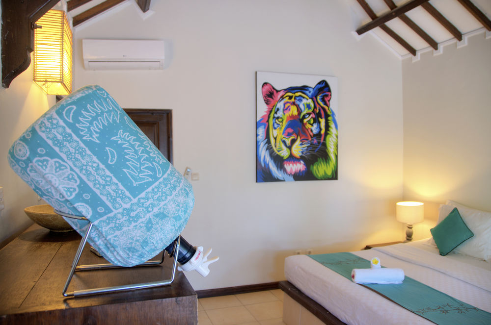 tir na nog beachfront resort