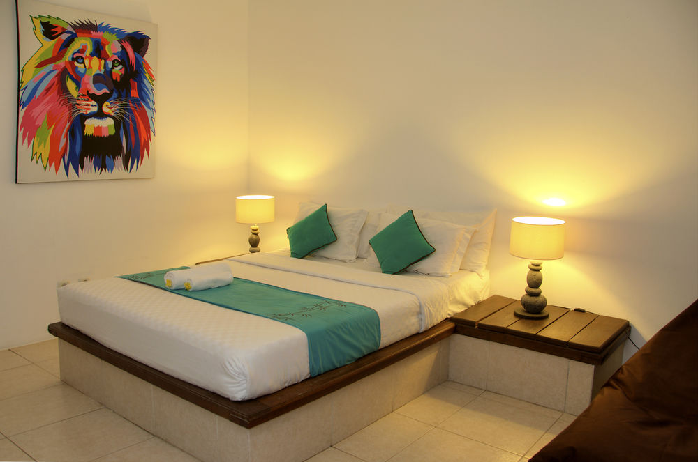 tir na nog beachfront resort