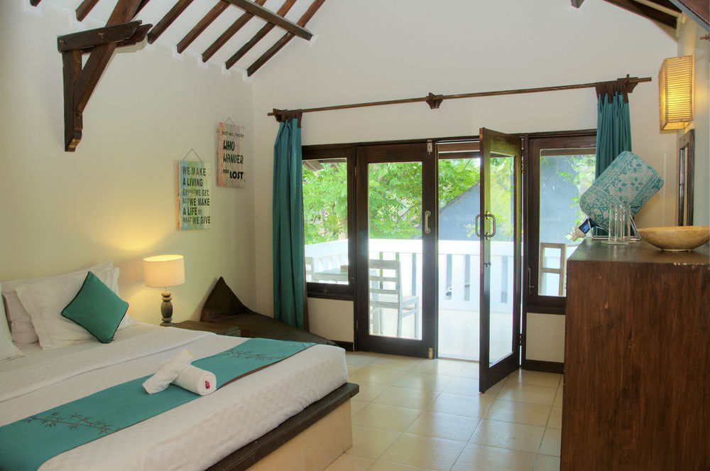 tir na nog beachfront resort