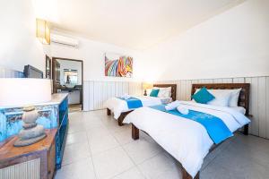 tir na nog beachfront resort