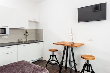 apartment city lenaustra e contactless check in