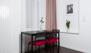 apartment city lenaustra e contactless check in