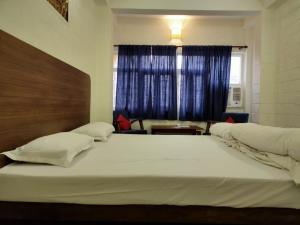 hotel saluja