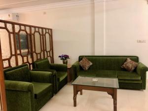 hotel saluja