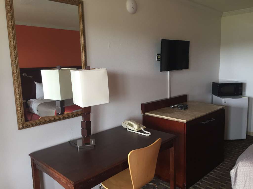 Motel 6 Dayton Oh,,2 star