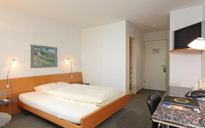 hotel conti dietikon