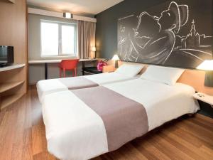 Hotel-Img