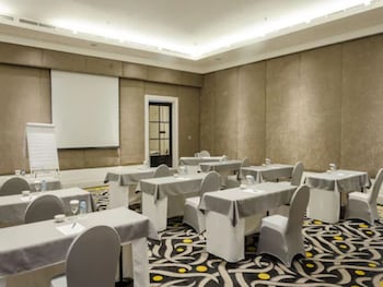 hotel ciputra world surabaya managed by swiss belhotel international