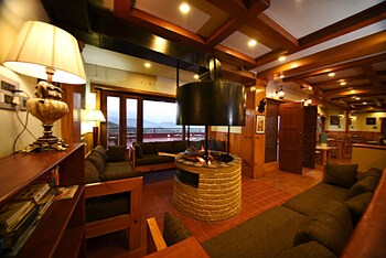 the lapsi tree resort