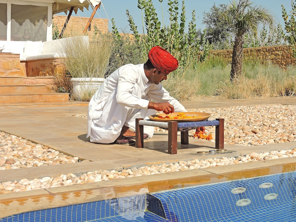 the serai camp relais and chateaux