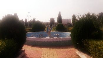 mauj mahal fun resort and water park