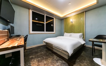 gumi indong hotel yo