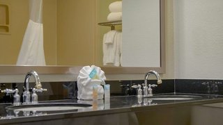 galleria palms hotel