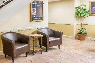 Super 8 By Wyndham Knoxville Downtown Area,Powell>>Knoxville,2 star
