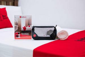 reddoorz komplek mmtc deli serdang