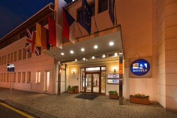ea hotel populus